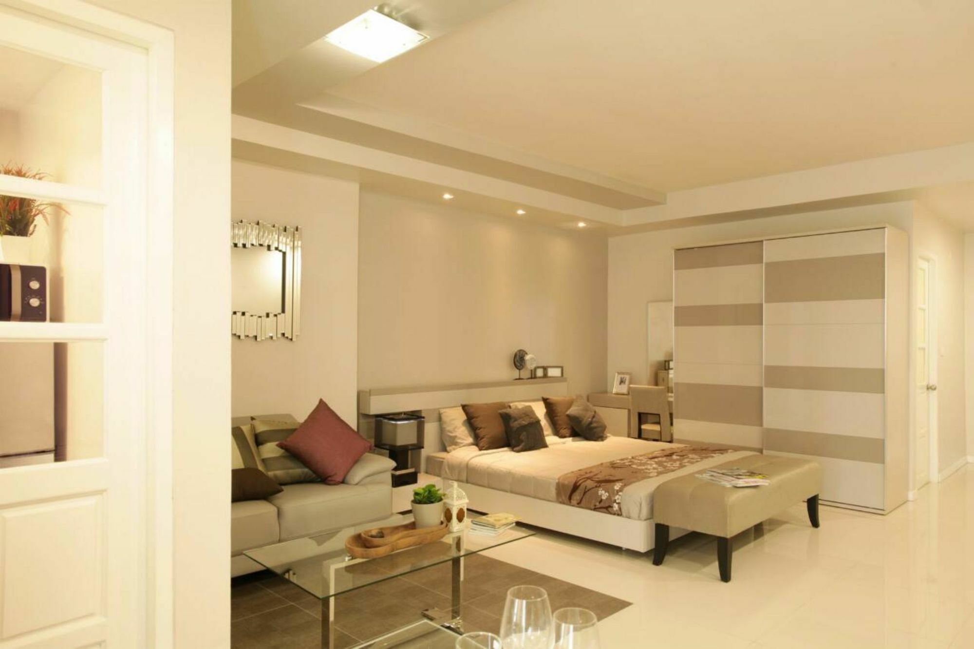 The Sriracha Residence Si Racha Luaran gambar